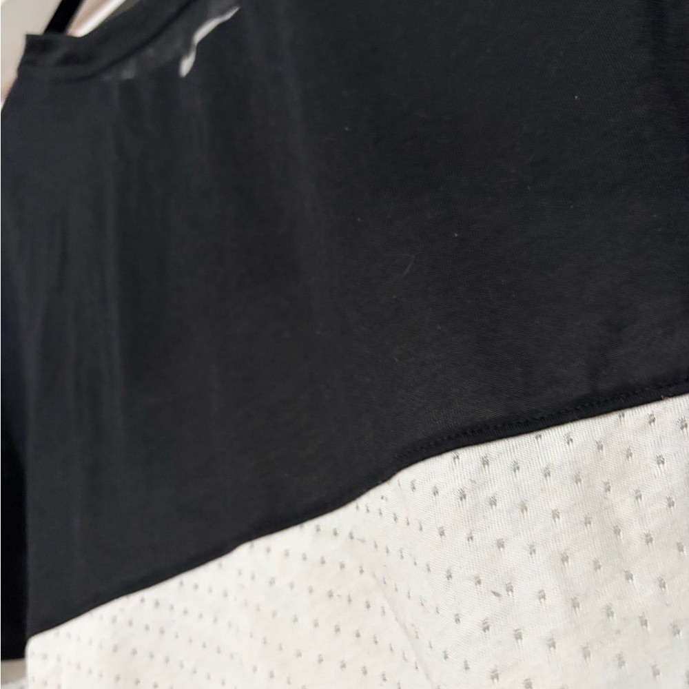 Nike Black Dri-FIT Running Shirt - Picture 5 of 5